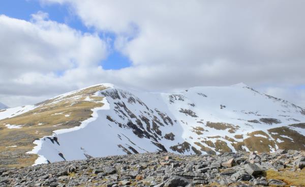 Photo of Sgor Eilde Beag with 1,062 spot height on right