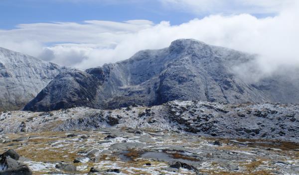 Photo of Sgorr Dhonuill in partial cloud