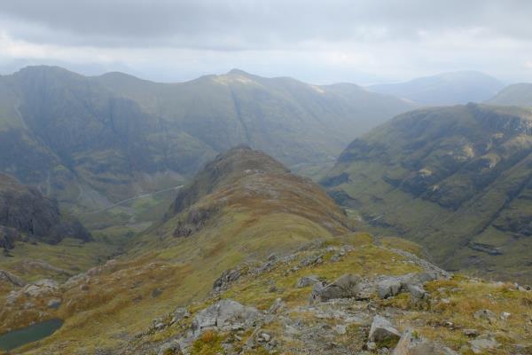 Photo of Looking along broad ridge of Gearr Aonach
