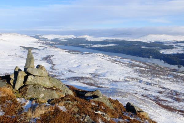 Photo of Top of Na Cnapanan looking down to Loch Laggan