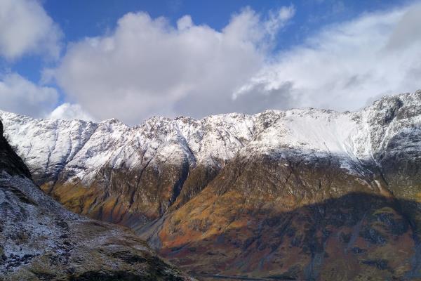 Photo of Looking over to Aonach Eagach